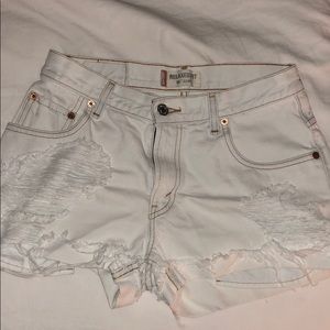 Vintage Levi’s denim shorts